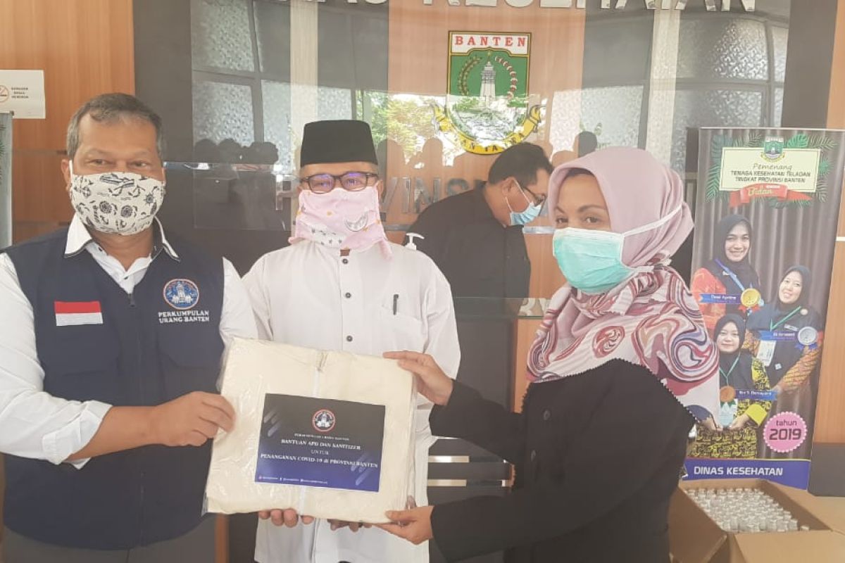 Dinkes: Pasien positif COVID-19 asal Serang masih dirawat di RSUD Banten