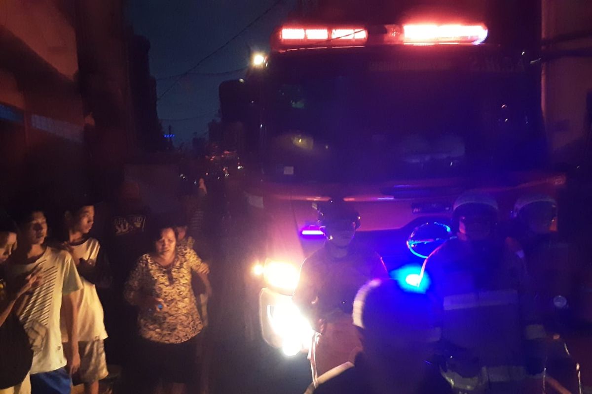 Ledakan gas diduga sumber kebakaran di Pasar Sukarela