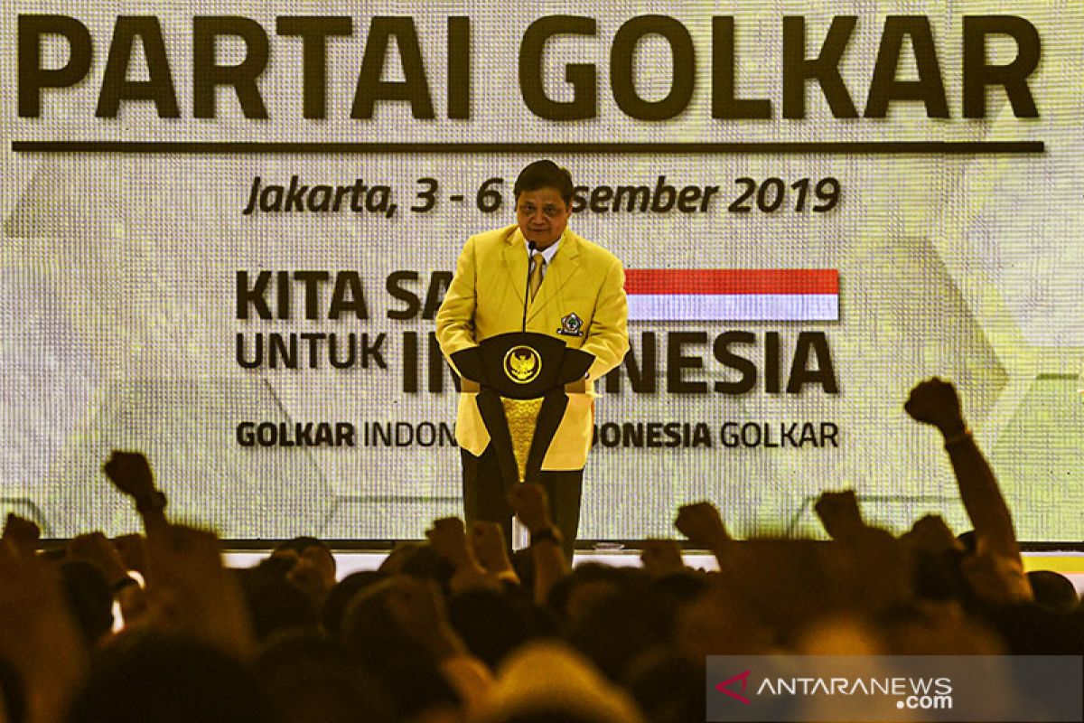 245 kader Partai Golkar sumbangkan gaji selama masa tanggap darurat