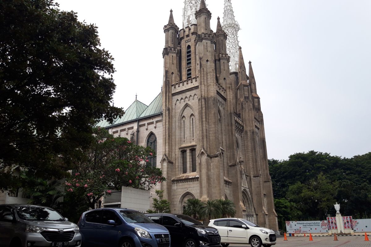 Keuskupan Agung Jakarta belum membuka gereja Katolik minggu ini