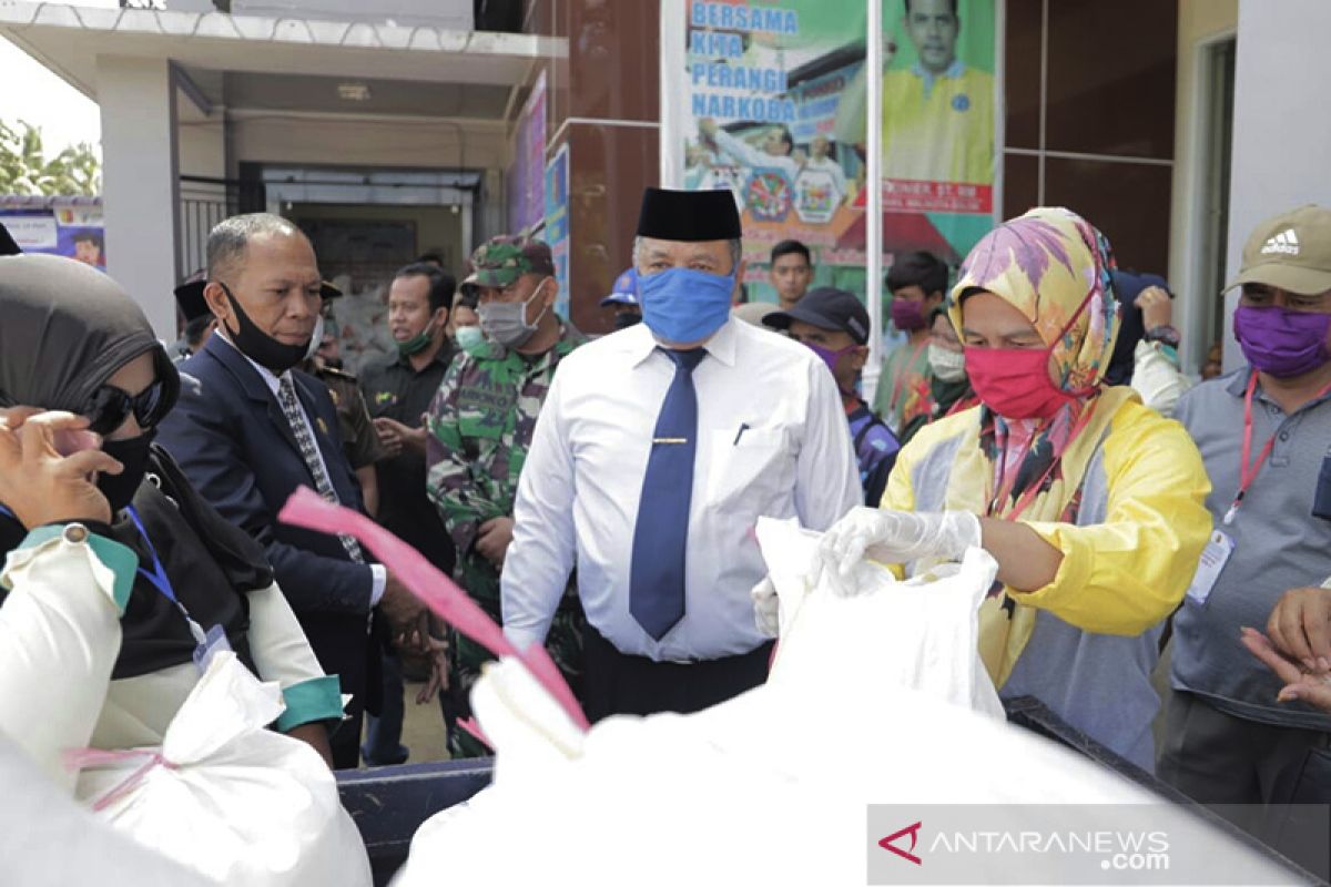 11.413 KK terdampak COVID-19 di Solok-Sumbar dapat bantuan pangan