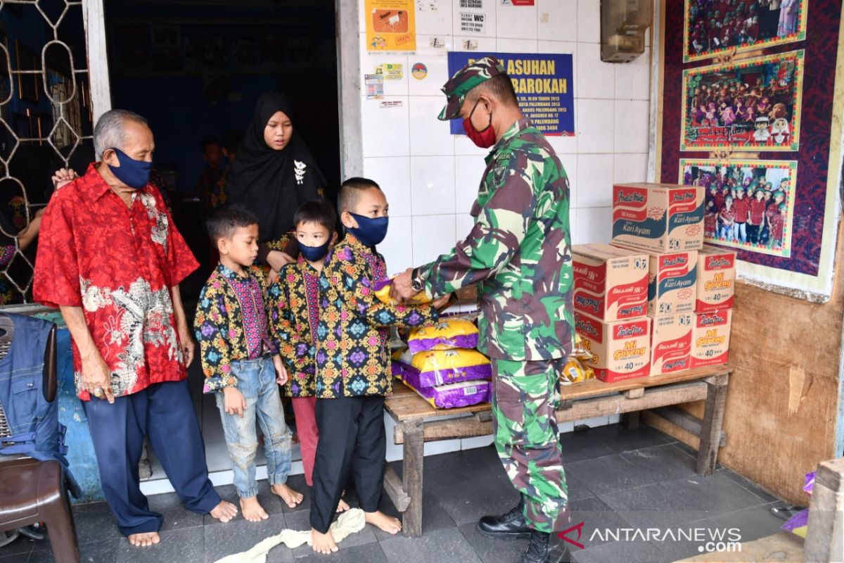 Pendam Sriwijaya bagi sembako peduli dampak COVID-19