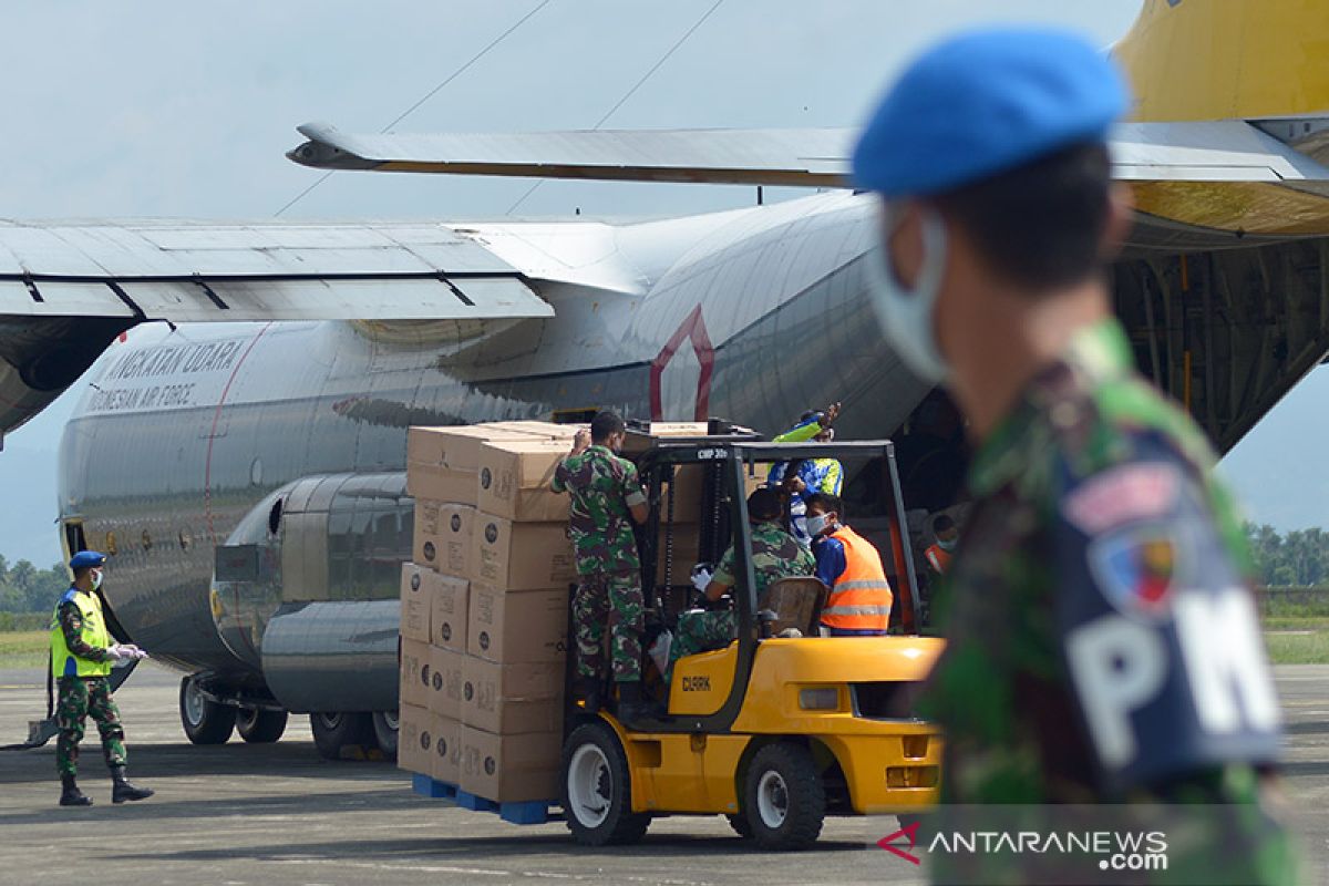 Kedatangan APD COVID-19 untuk Puskesmas di Aceh