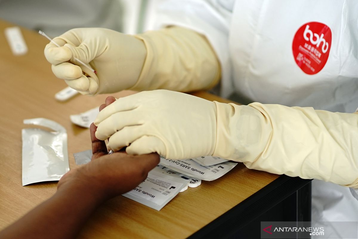 Dinkes Kalbar upayakan 100.000 rapid test