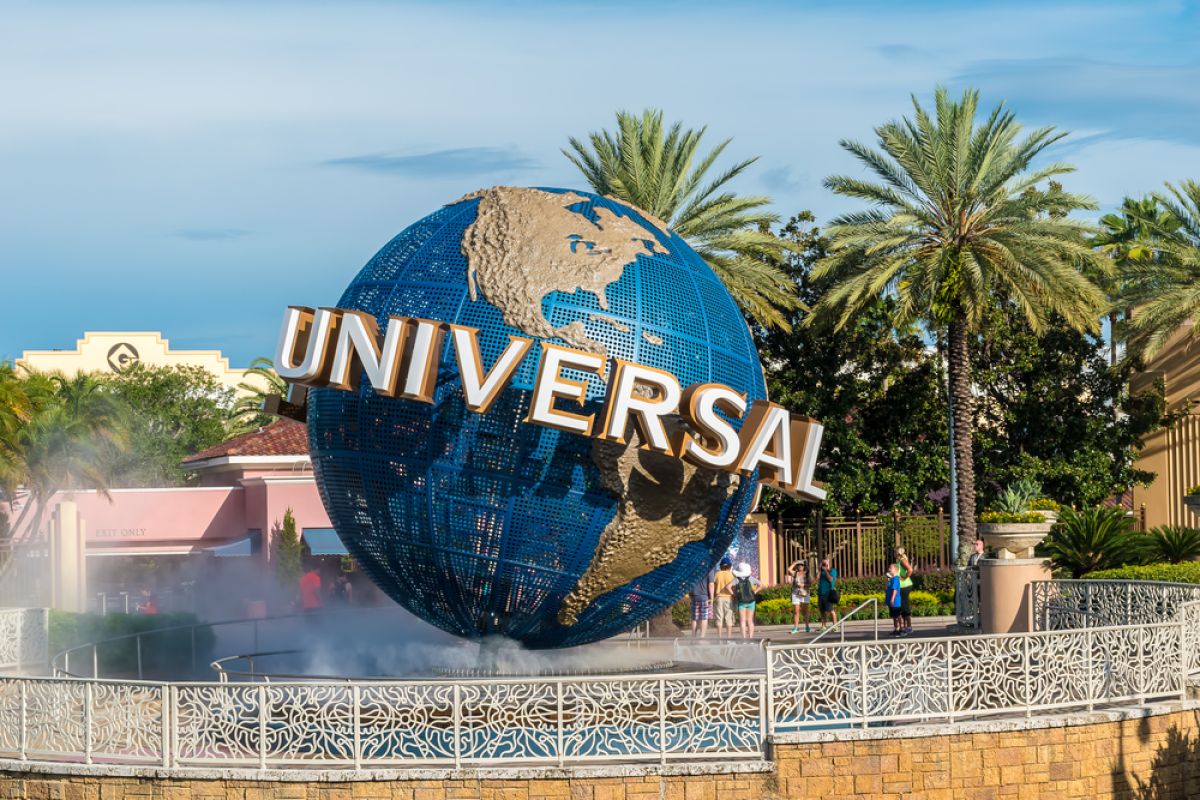 Taman bermain Universal Studios ditutup