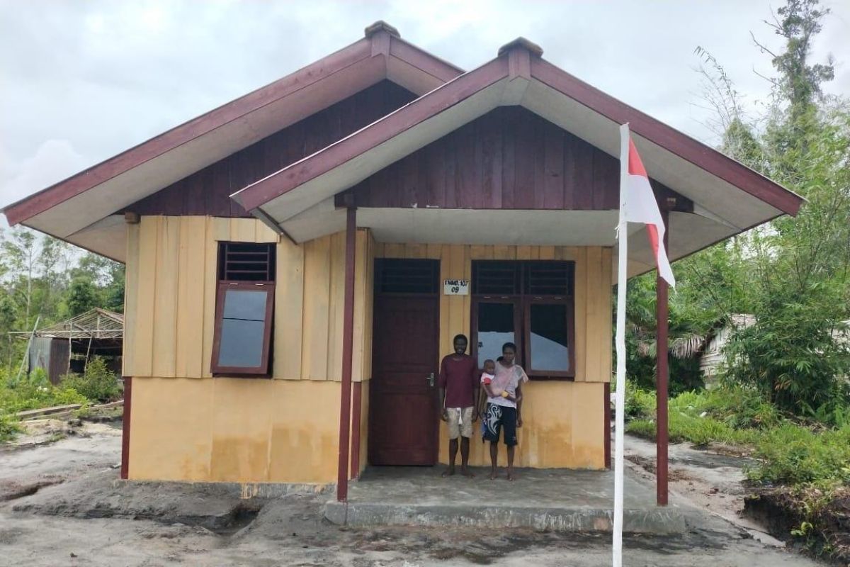 Satgas TMMD Merauke selesai bangun 20 rumah warga kampung Epem Mappi