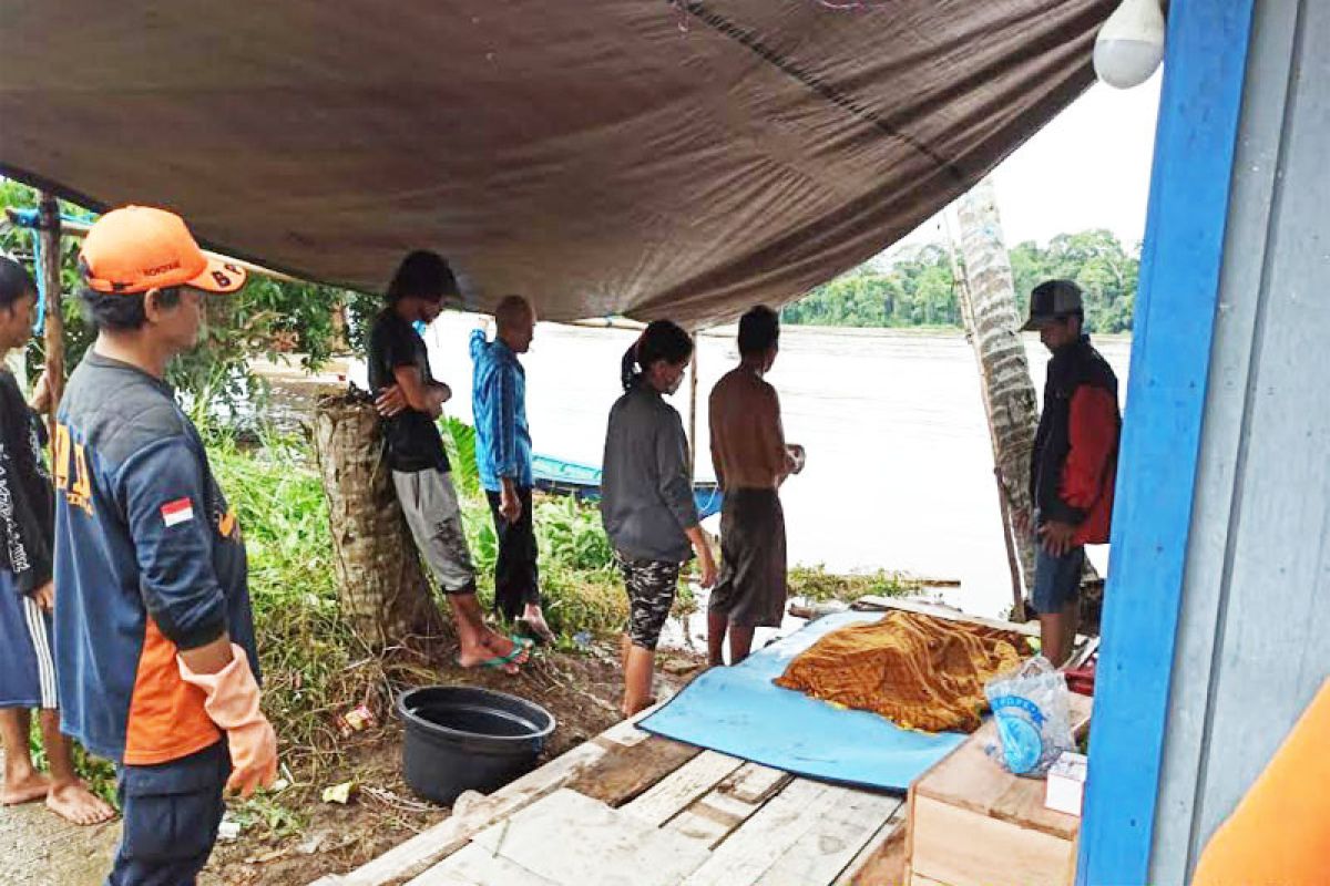 Jasad bayi tenggelam di Sungai Barito ditemukan