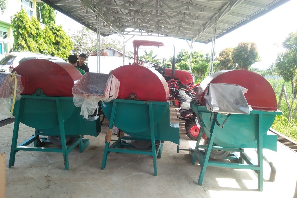 Pemerintah tetapkan penerima mesin pembuat pakan ternak di Mukomuko