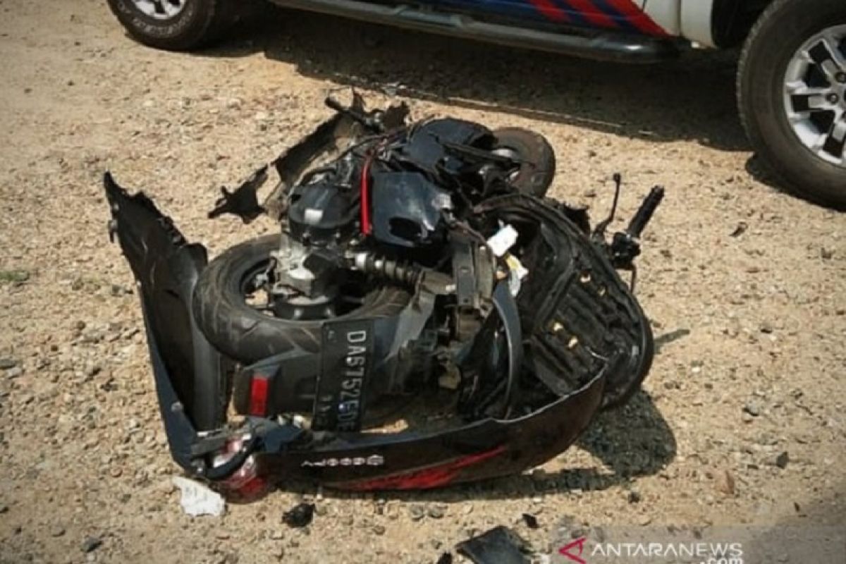 Sepeda motor laga kambing di Sergai, 1 tewas