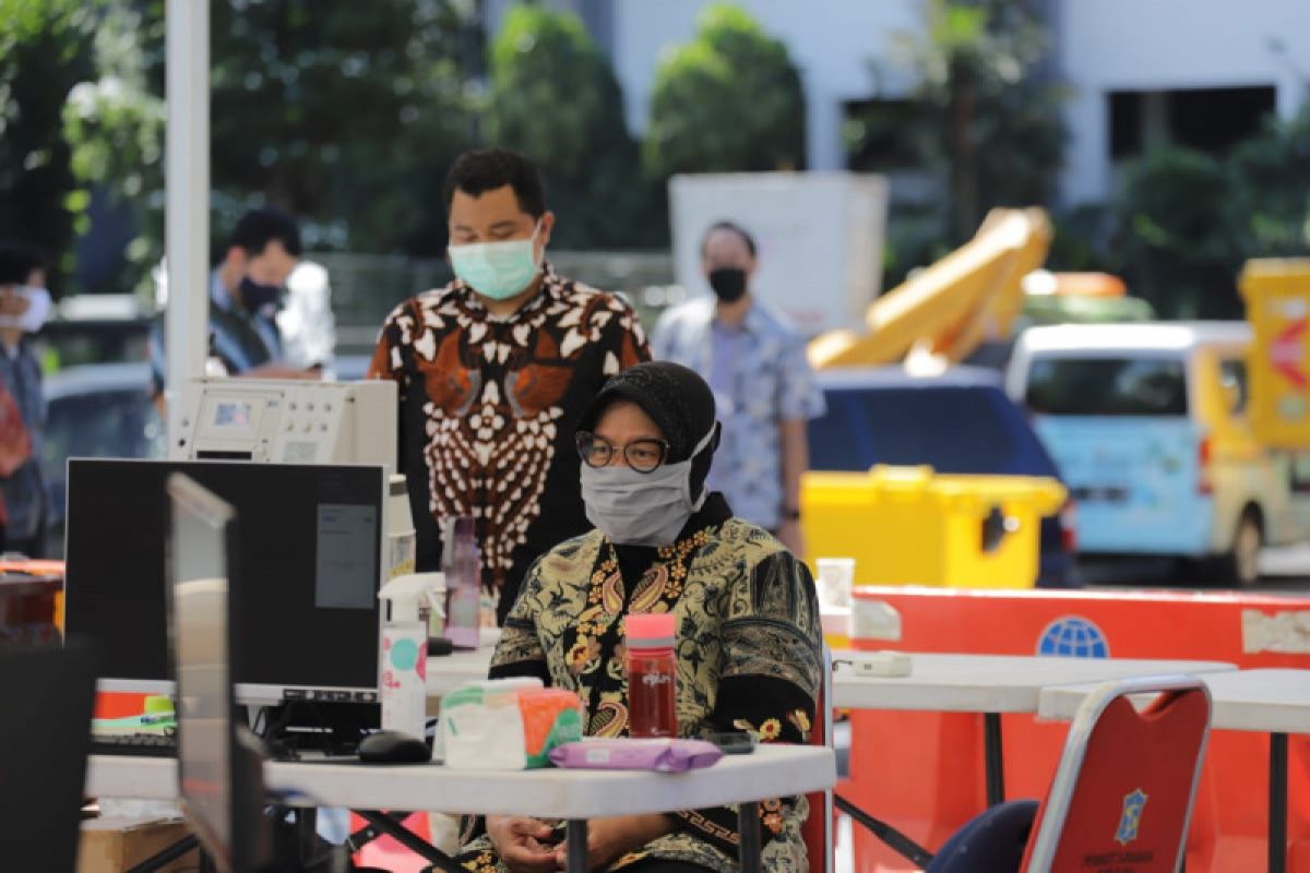 Wali Kota Risma imbau  ASN Pemkot Surabaya tidak mudik Lebaran