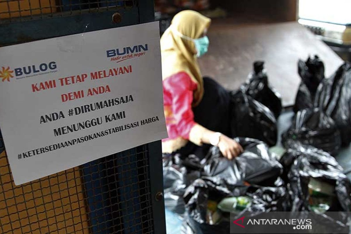 Pasar keliling, upaya Kendari agar warga tetap di rumah