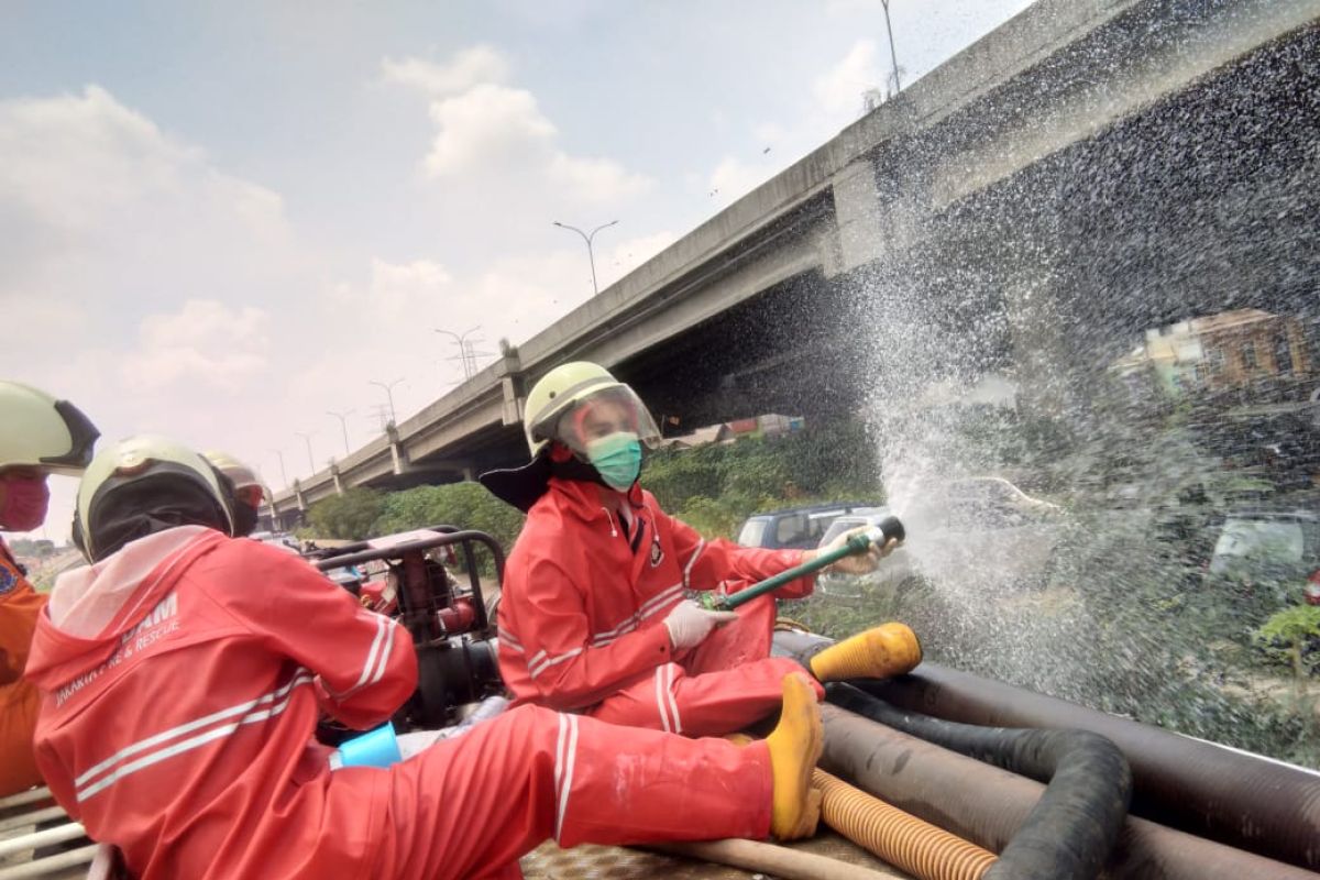 Sudah 795 lokasi di Jaktim disemprot disinfektan