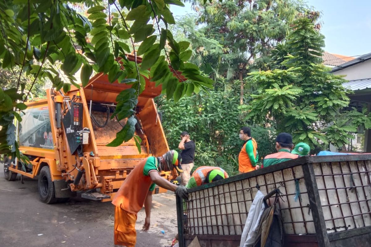 DLH Jakarta Utara catat penurunan volume sampah selama PSBB