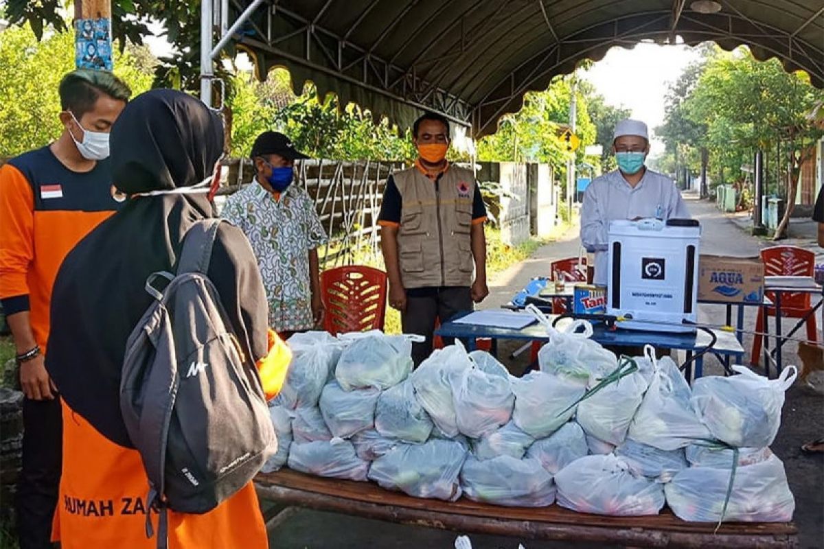 Puluhan paket sayuran dikirim untuk warga isolasi mandiri di Kota Kediri