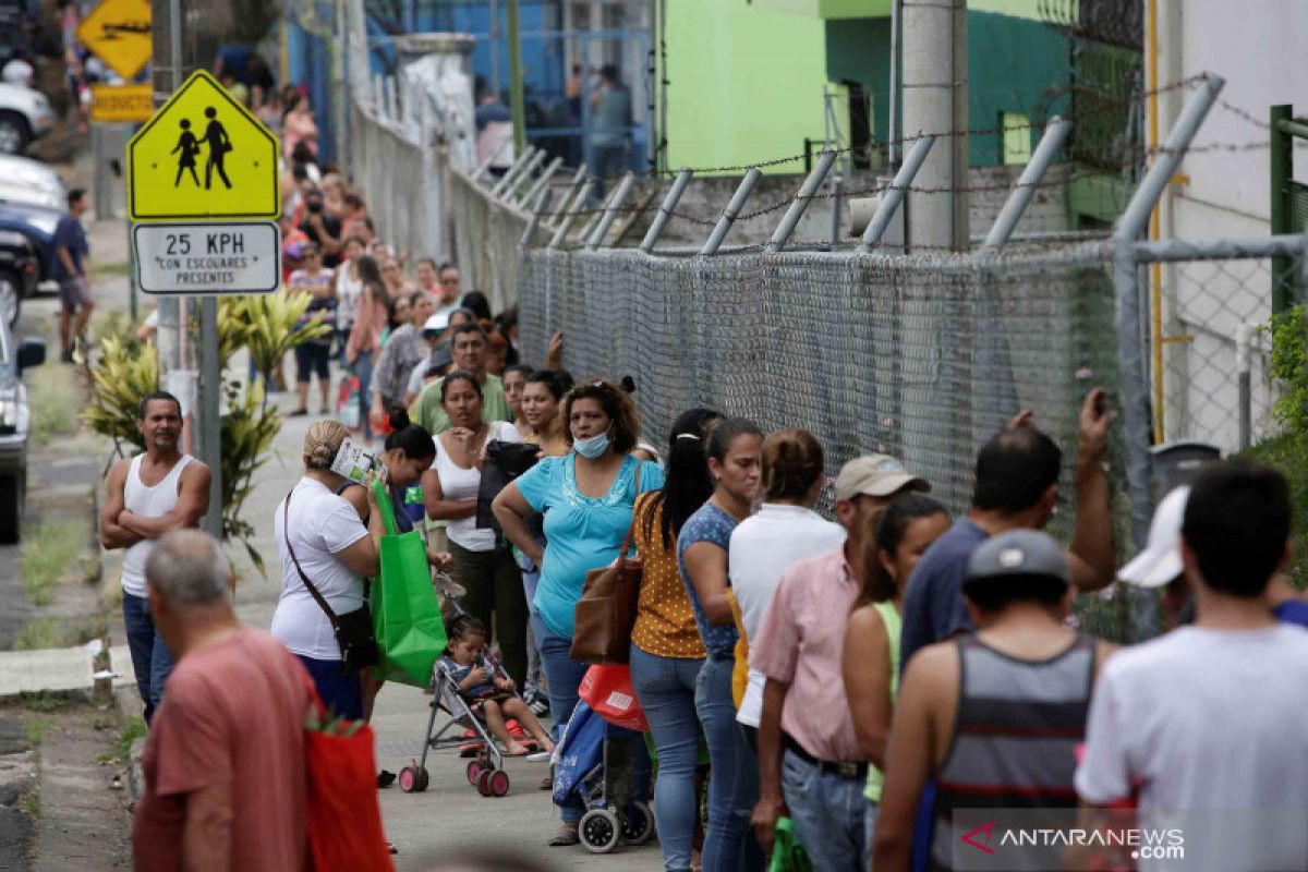 Kosta Rika pekan depan akan tutup sejumlah bisnis akibat COVID-19