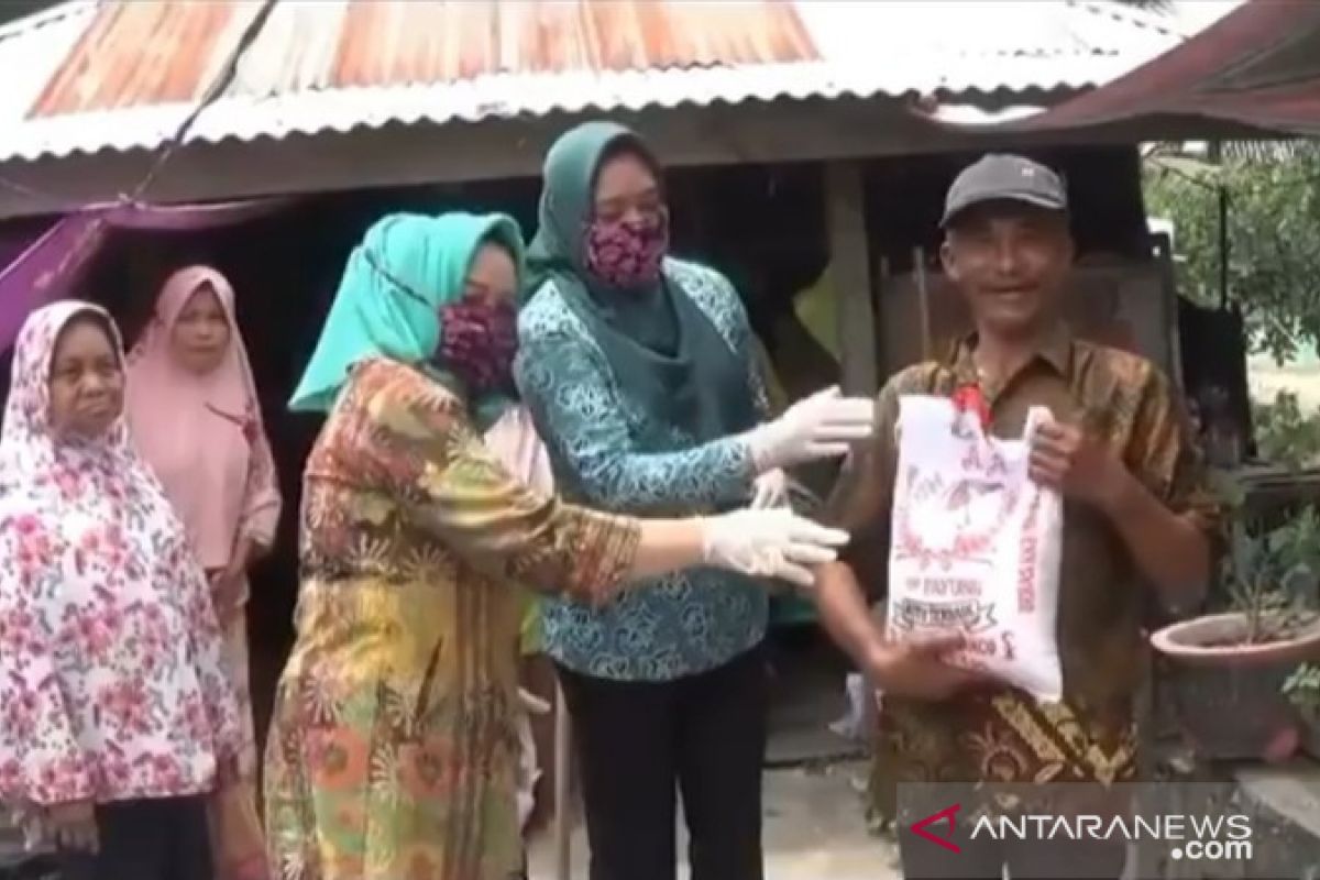 GOW Tanjungbalai salurkan bantuan ke warga terdampak COVID-19