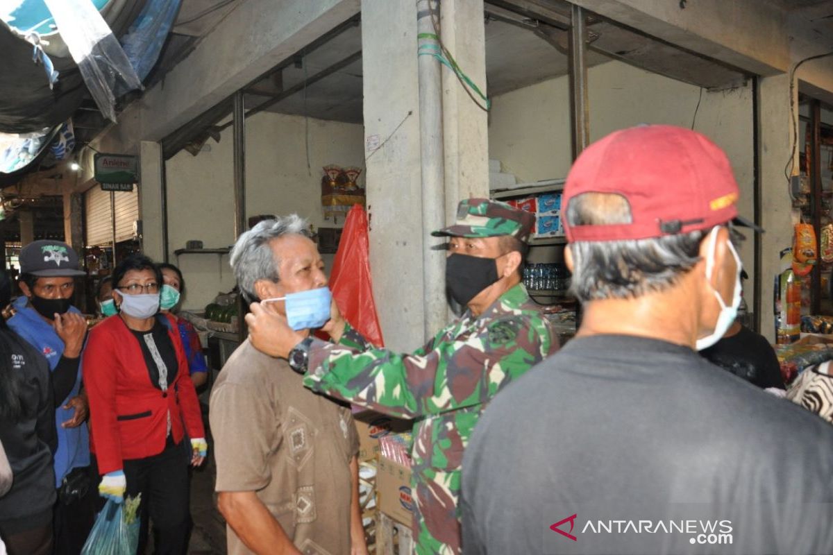 Bupati : Masyarakat Tabanan wajib menggunakan masker