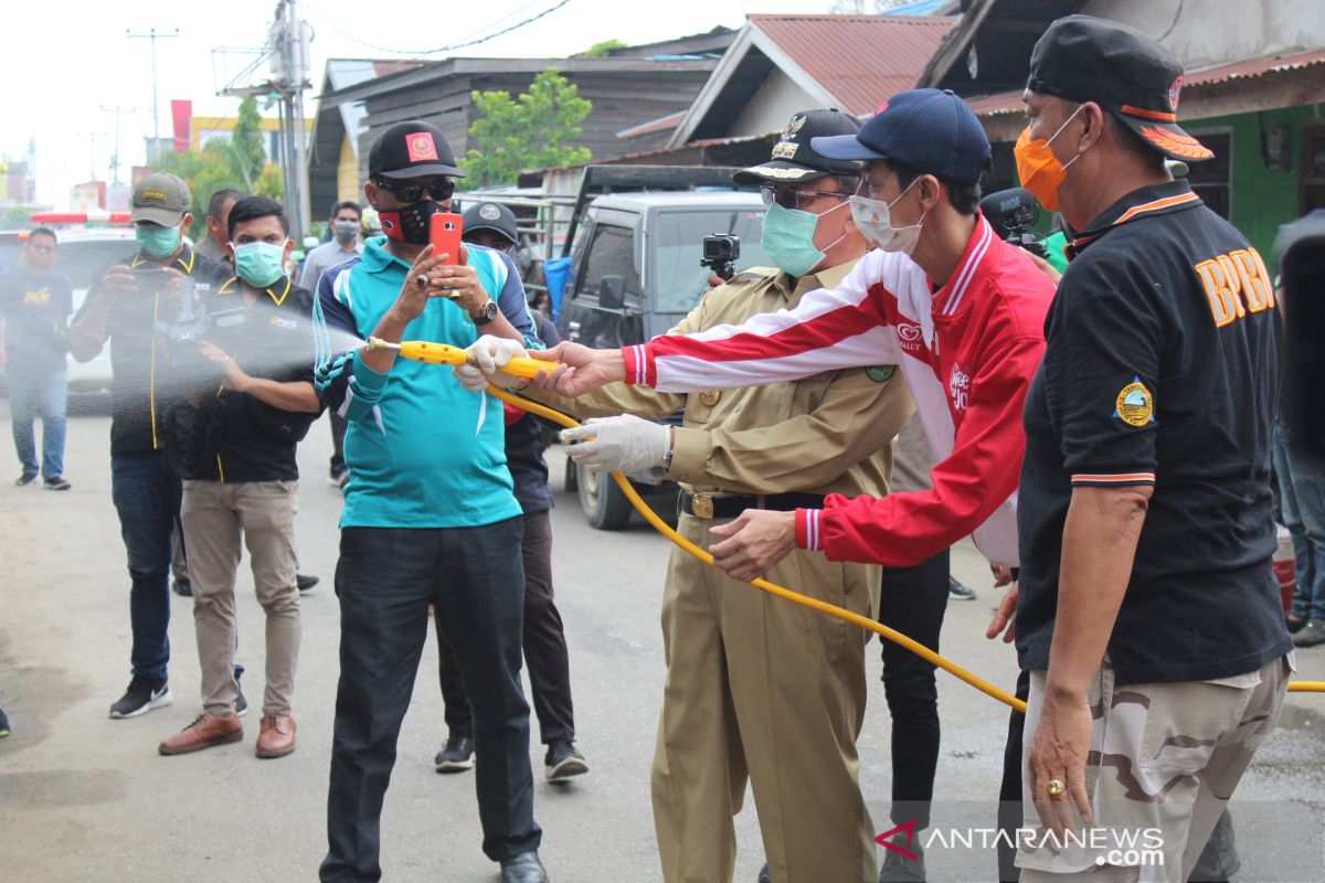 Desa di Inhil dipinta bentuk Desa Siaga COVID-19