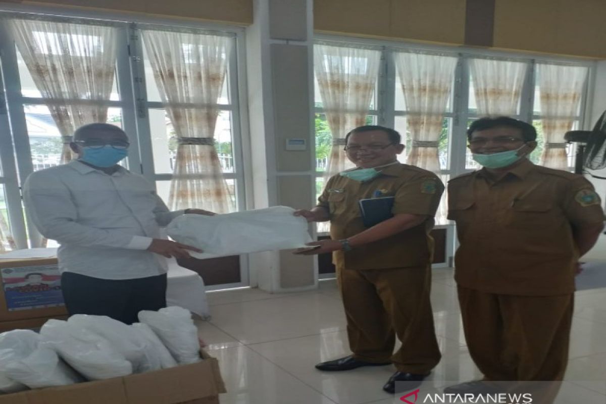 SOL serahkan 25 unit APD dukung Pemprovsu tangani COVID-19