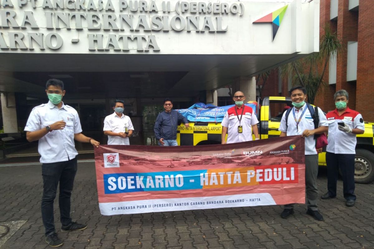 Angkasa Pura II berikan bantuan APD ke Pemkab Tangerang