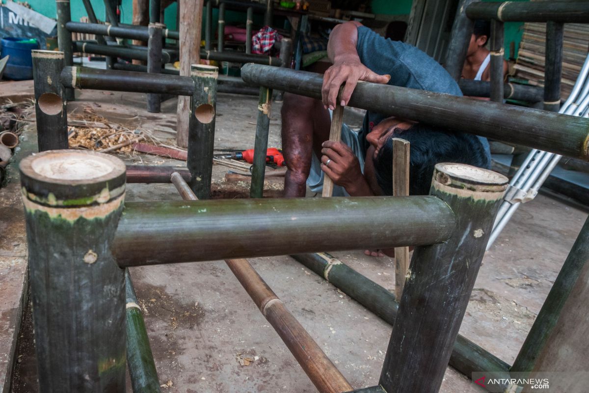 Kemarin, UMKM bebas PPh enam bulan hingga tujuh provinsi defisit beras