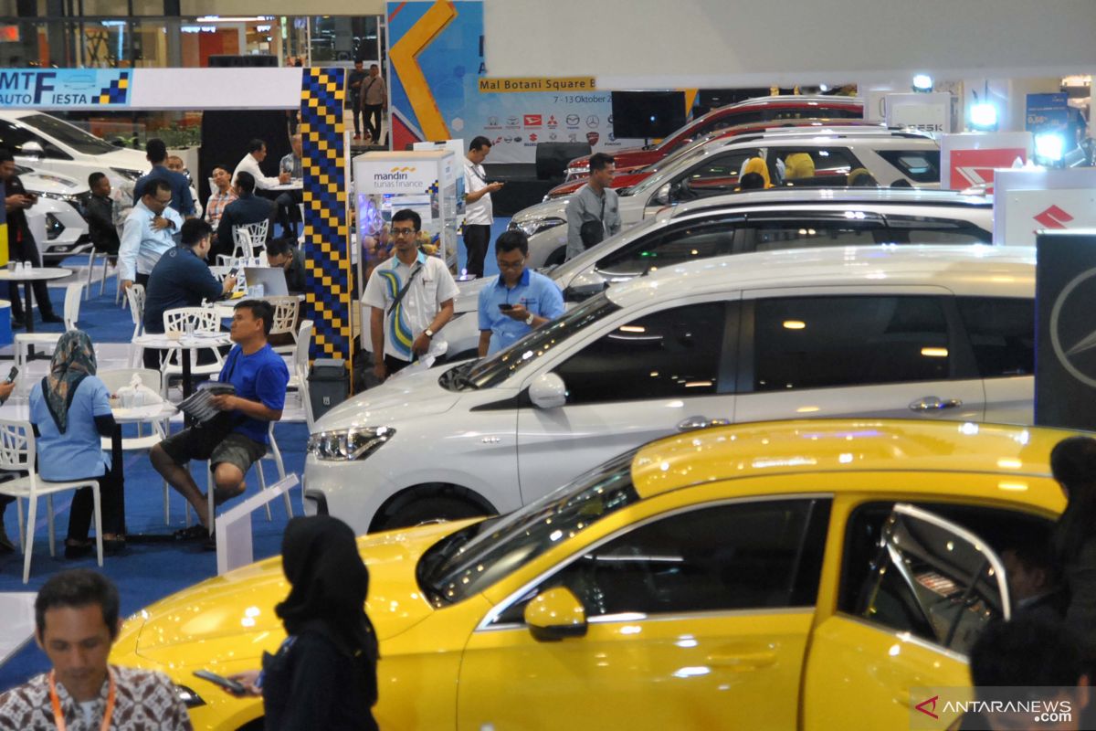 Penjualan mobil Indonesia Maret 2020 turun tipis
