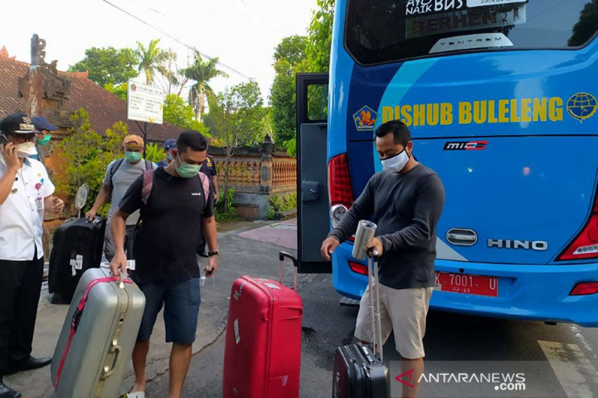 Pemkab Buleleng pindahkan karantina pekerja migran dari SD ke hotel