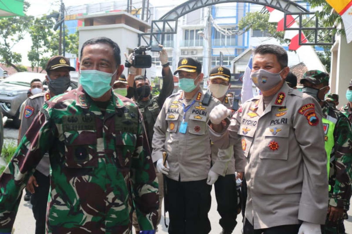 Oknum TNI diduga terlibat pencurian kabel Telkom di Klaten, beberapa diantaranya anggota Kodam Jaya