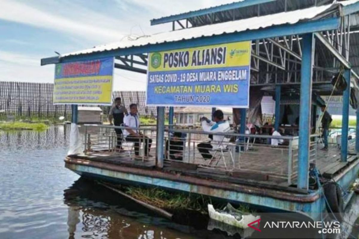 Desa Muara Enggelam Bangun Posko COVID-19 Terapung