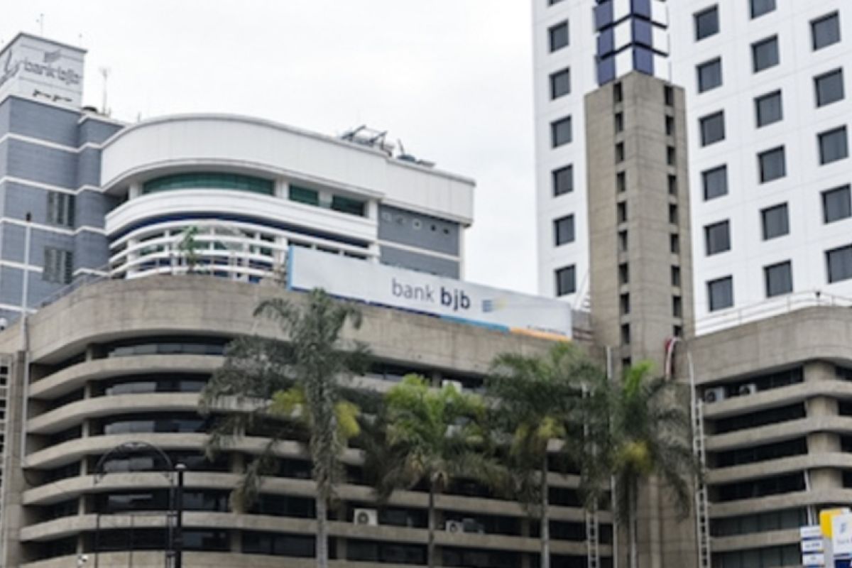 Bank BJB membagikan dividen Rp925,04 miliar