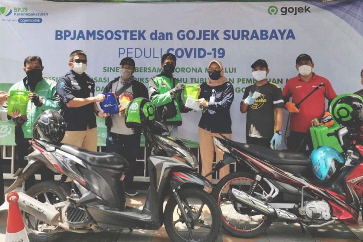 BPJamsostek Perak berikan bantuan pangan ojek daring selama sebulan