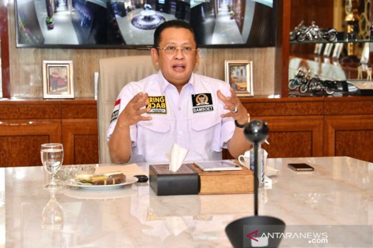 Bamsoet minta empat provinsi persiapkan diri berlakukan normal baru