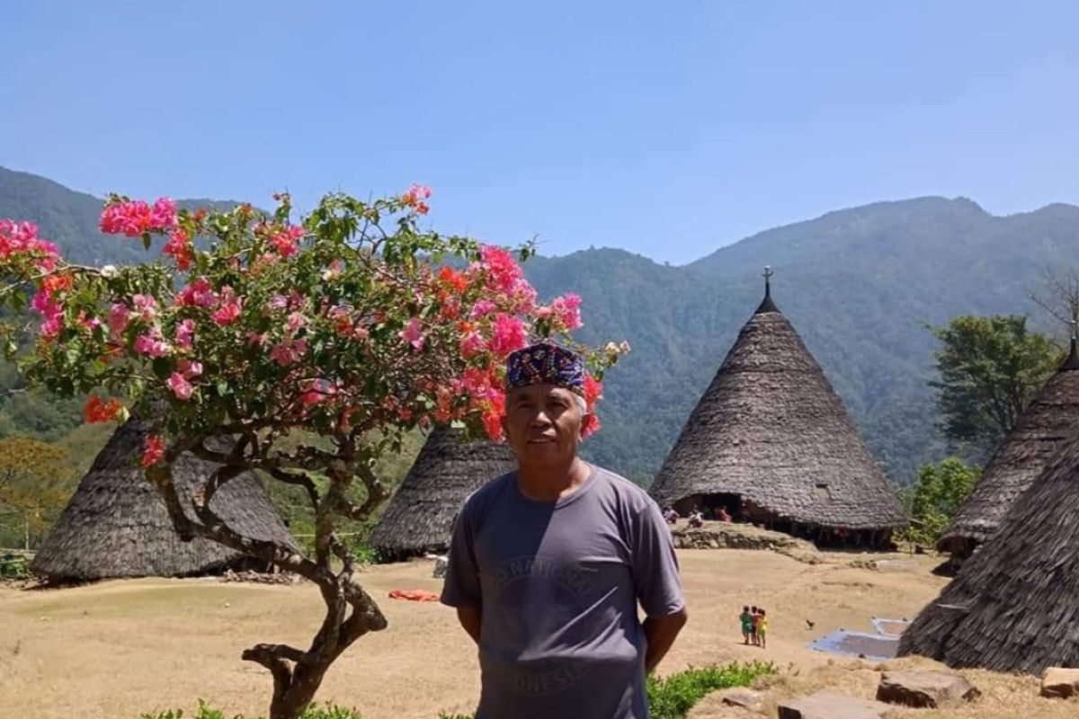 Seluruh pramuwisata kehilangan mata pencaharian