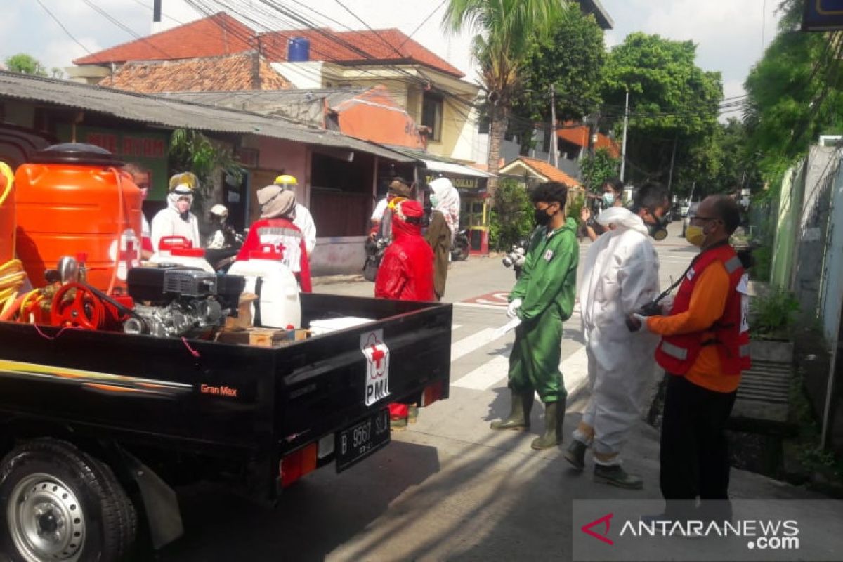 PMI Jakpus disinfeksi Asrama Bethel Petamburan