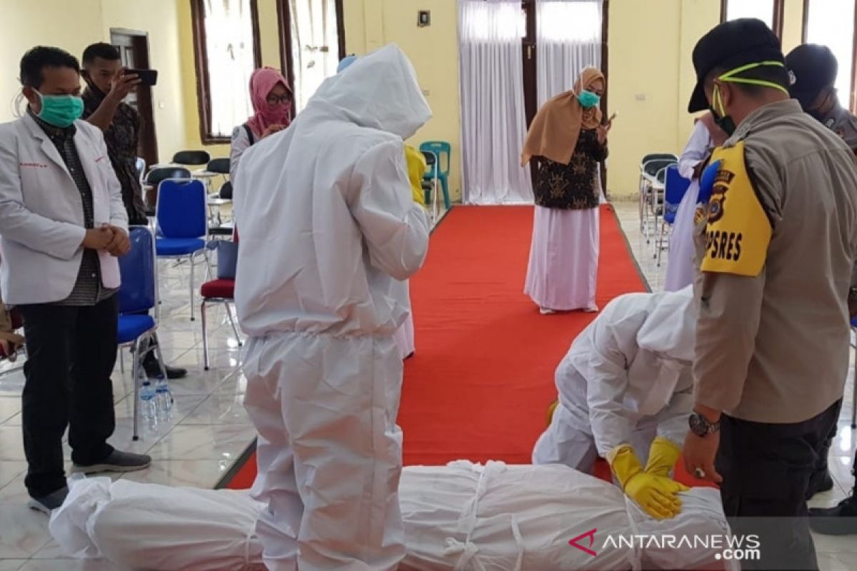 Polres Nagan Raya Aceh bentuk tim pemulasaran jenazah COVID-19