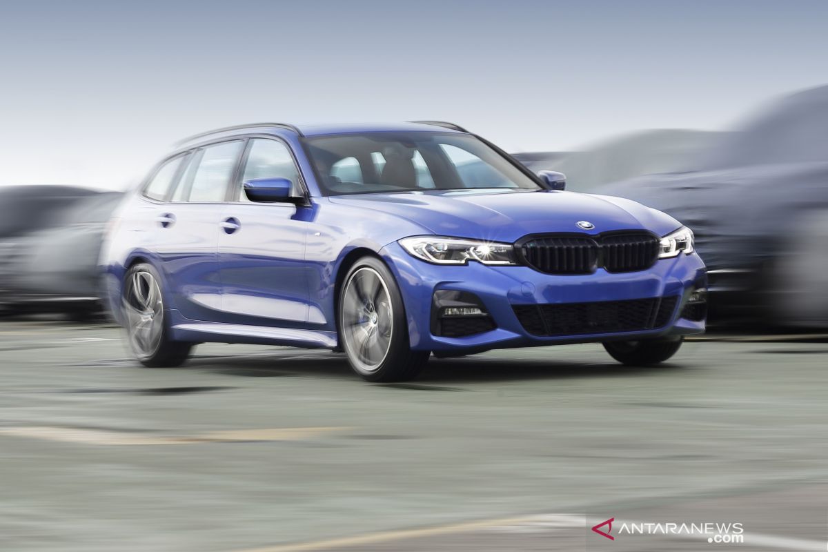 BMW Indonesia hadirkan Seri-3 Touring "Station Wagon"