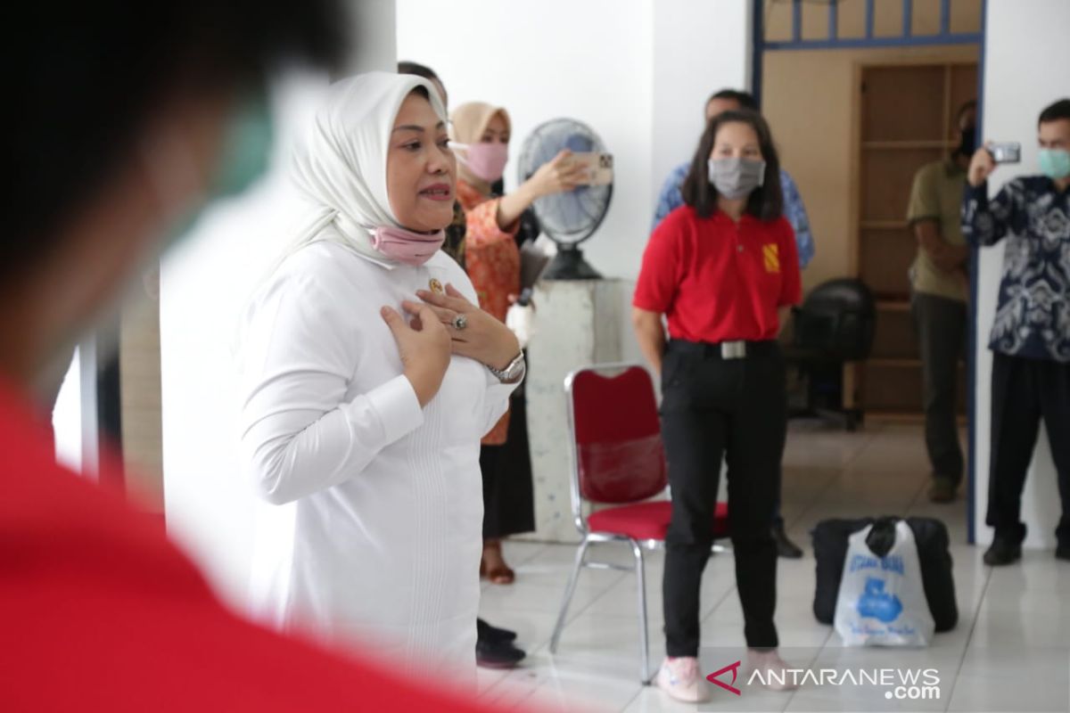 Kemnaker: 1,9 juta pekerja dirumahkan akibat COVID-19