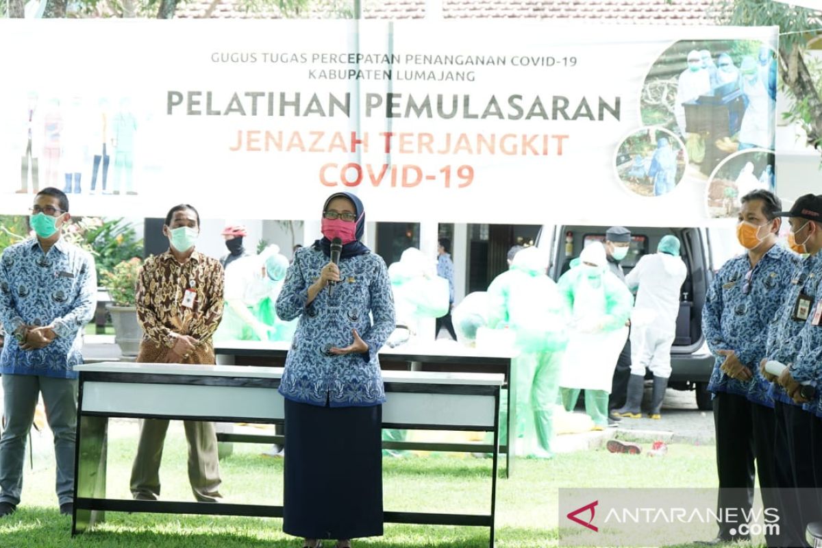 Masyarakat Lumajang diimbau tidak tolak jenazah positif COVID-19