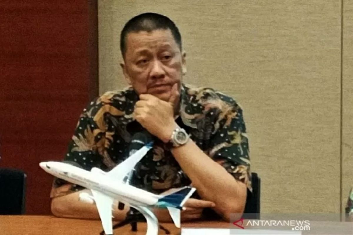 Bisnis lesu, potong gaji 10-50 persen opsi terbaik Garuda