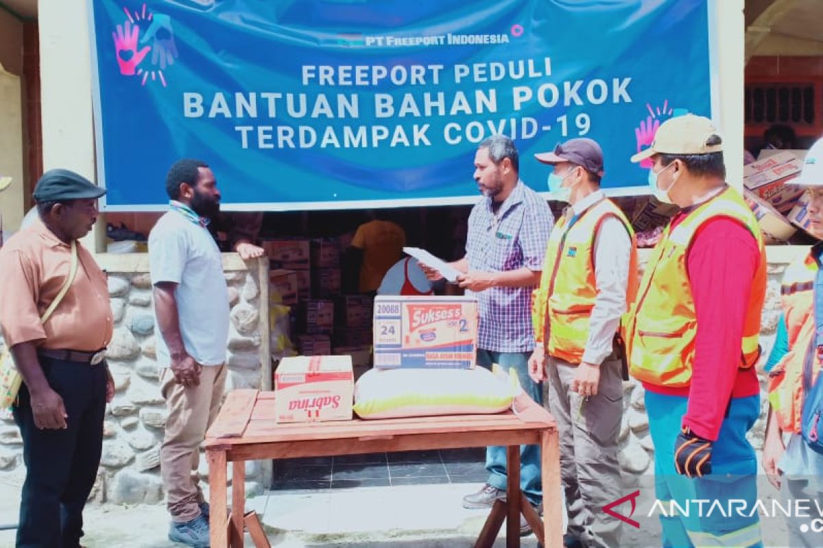 Freeport Indonesia salurkan bantuan sembako untuk masyarakat Amungme dan Kamoro