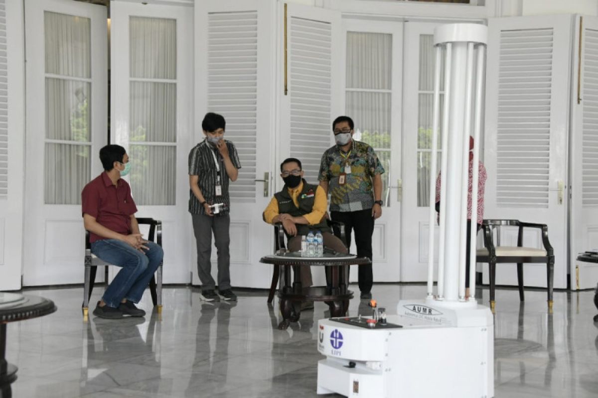 RS rujukan COVID-19 Jawa Barat akan pakai robot disinfektan ultraviolet