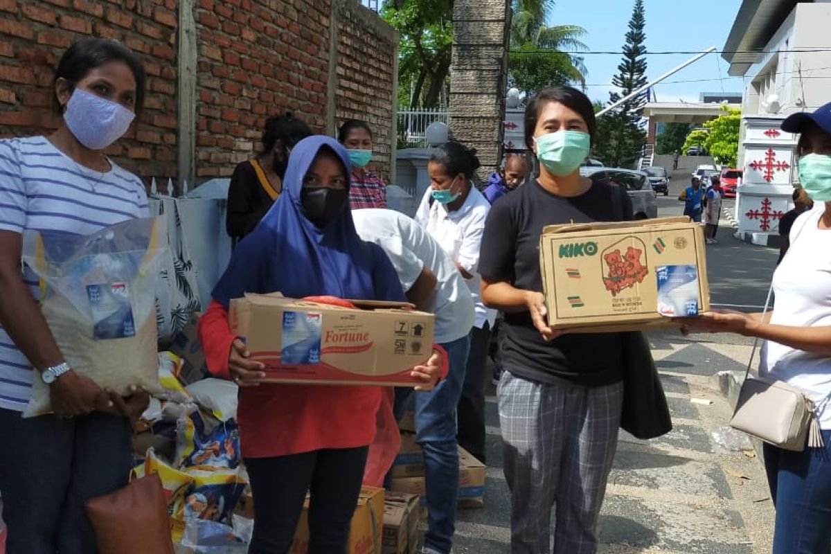 Sinergitas dua perempuan bantu jurnalis di  Kota Ambon