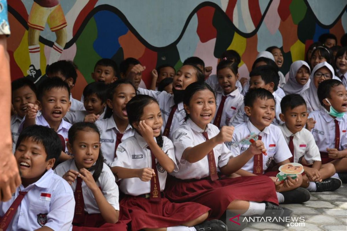 Jember kembali perpanjang masa belajar dari rumah