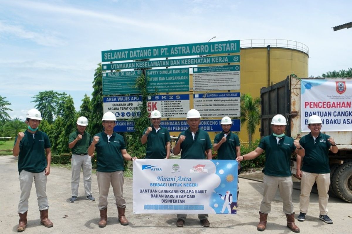 Cegah corona, kelompok tani produksi disinfektan berbahan cangkang sawit