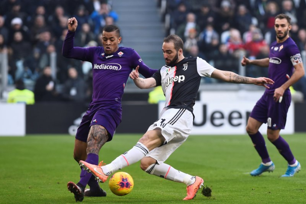 Gonzalo Higuain menjadi pemain Juventus terakhir yang kembali ke Italia