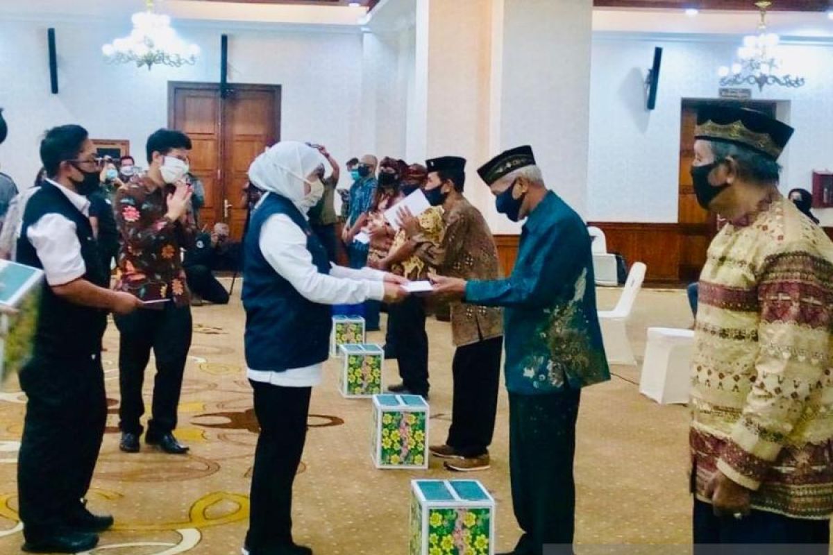 Seniman dan juru pelihara cagar budaya Jatim peroleh penghargaan