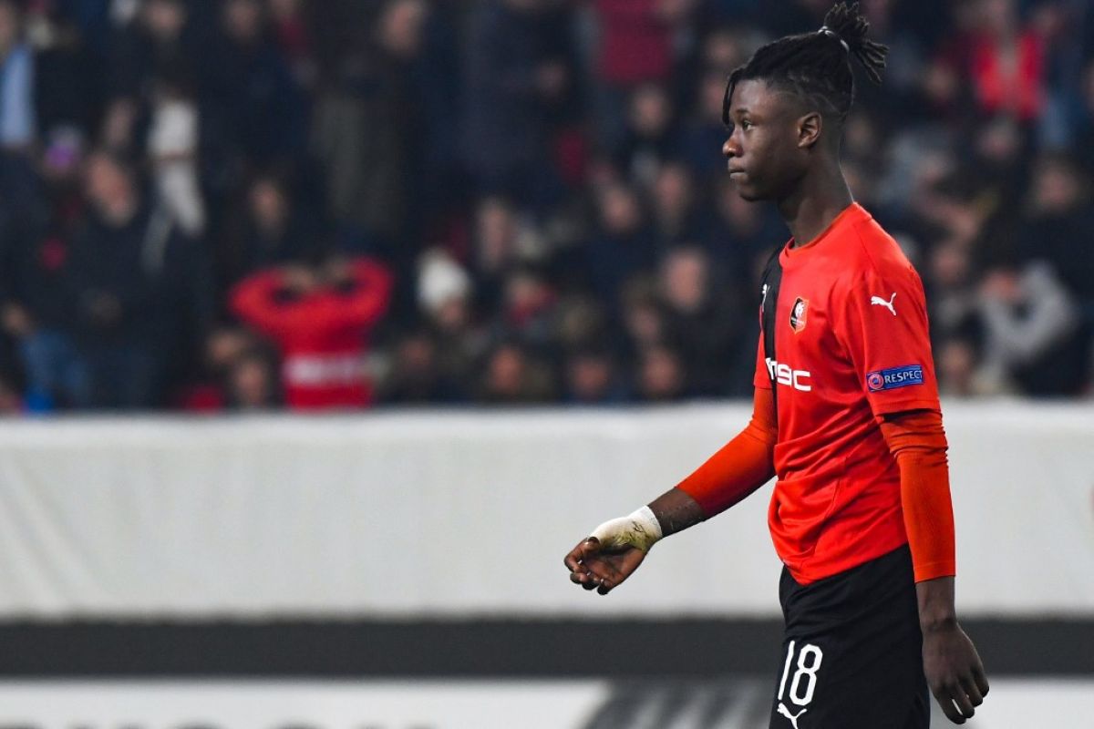 Dortmund dan Madrid rebutan pemain Rennes Eduardo Camavinga