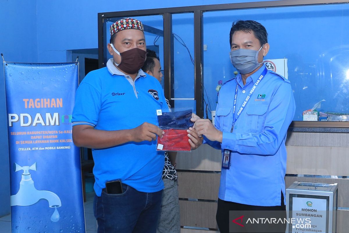 30 ribu masker dibagikan gratis untuk pelanggan PDAM HSS