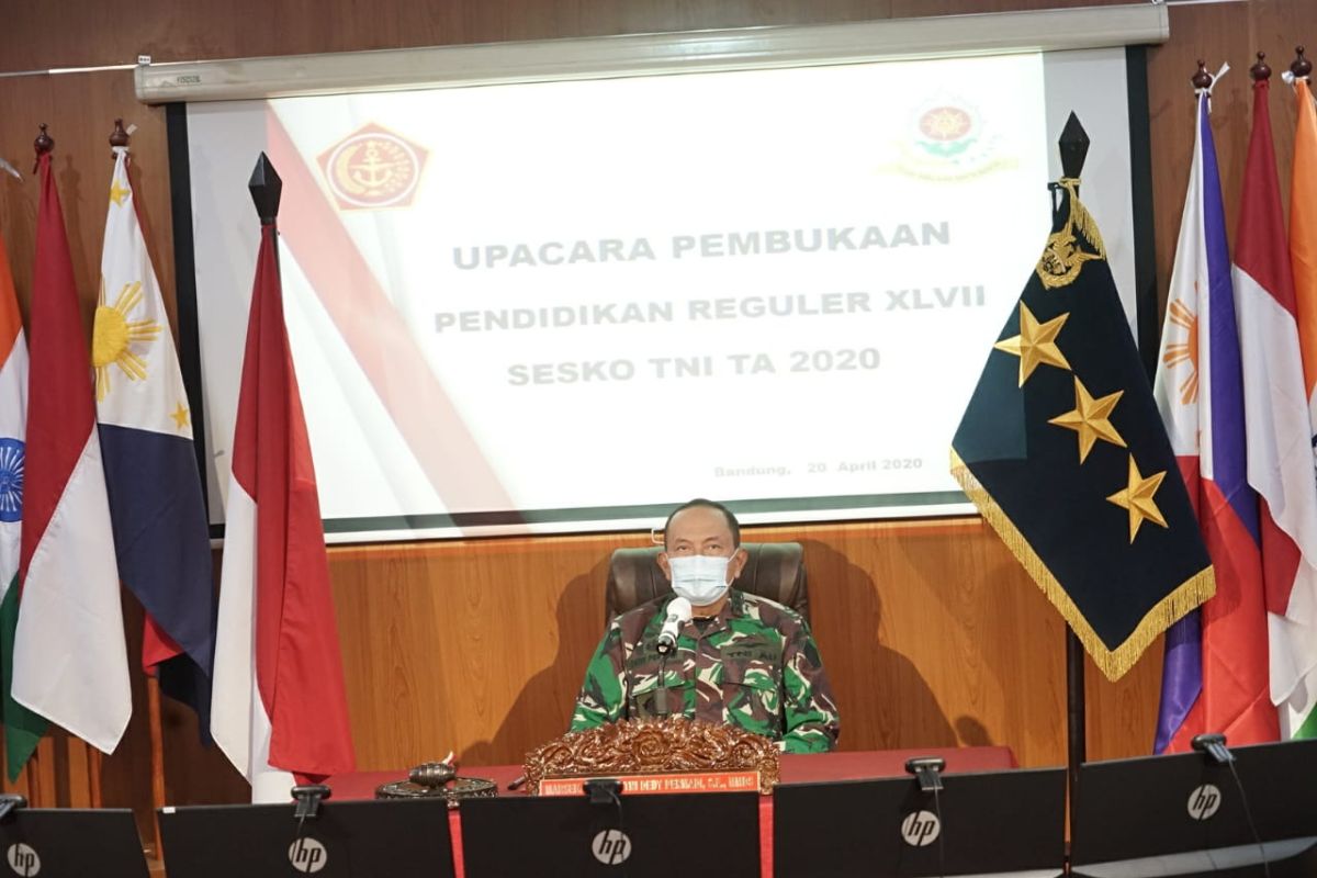 Cegah COVID-19, TNI laksanakan operasi militer selain perang