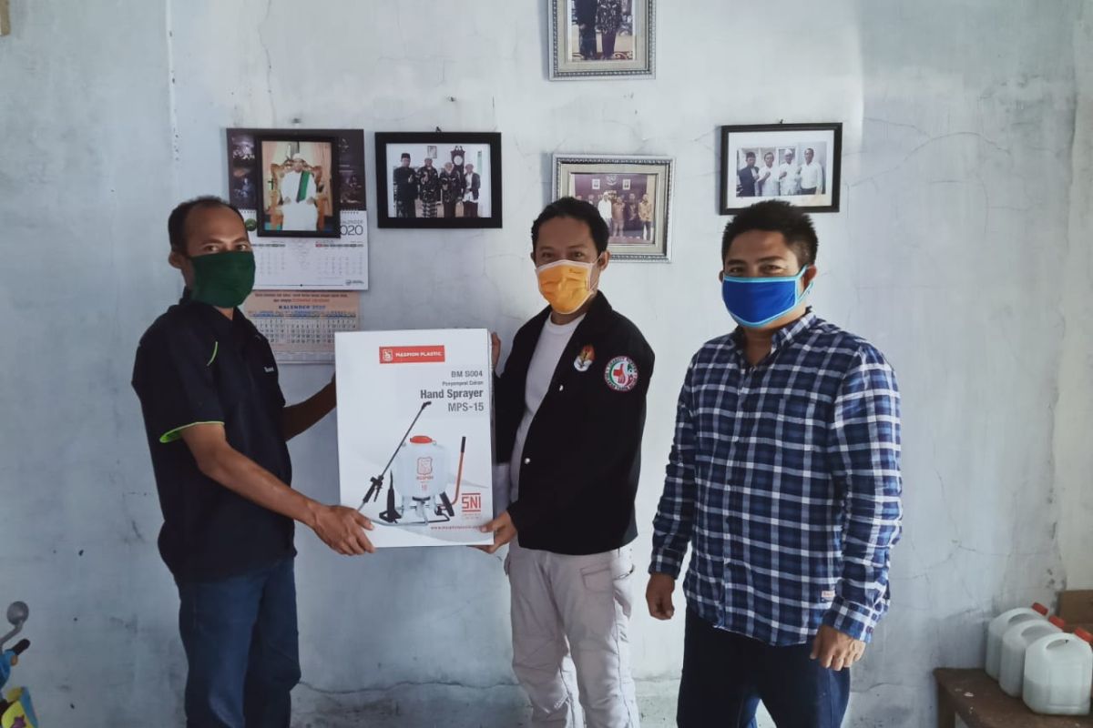 Charity Banten dan SMSI Pandeglang gencar lawan wabah COVID-19